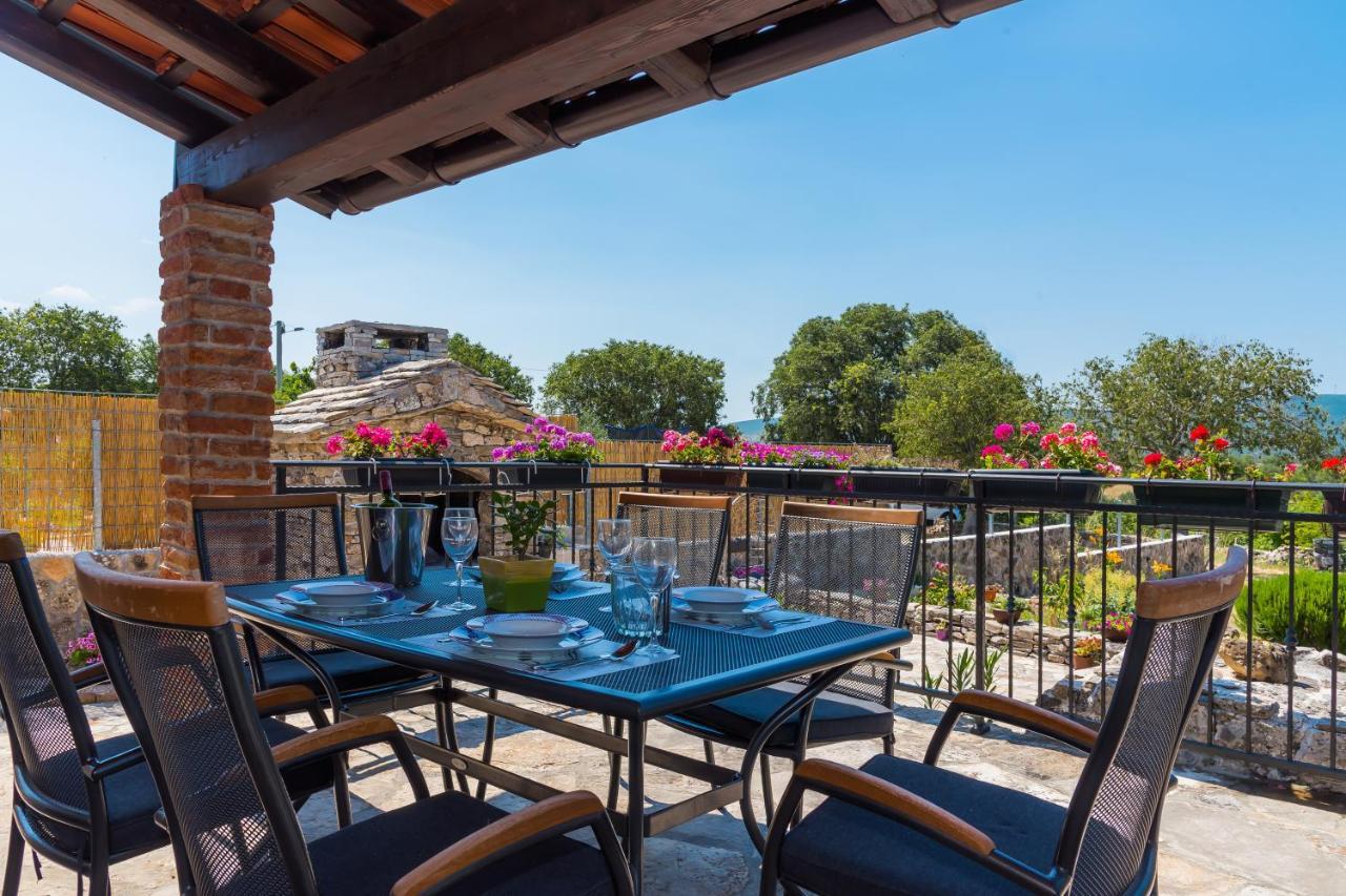 Holiday Home Vlatka Lozovac Ngoại thất bức ảnh