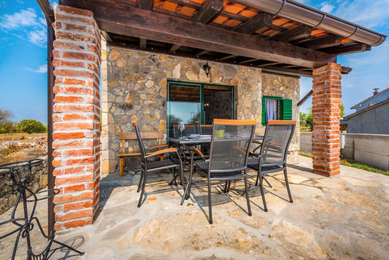Holiday Home Vlatka Lozovac Ngoại thất bức ảnh