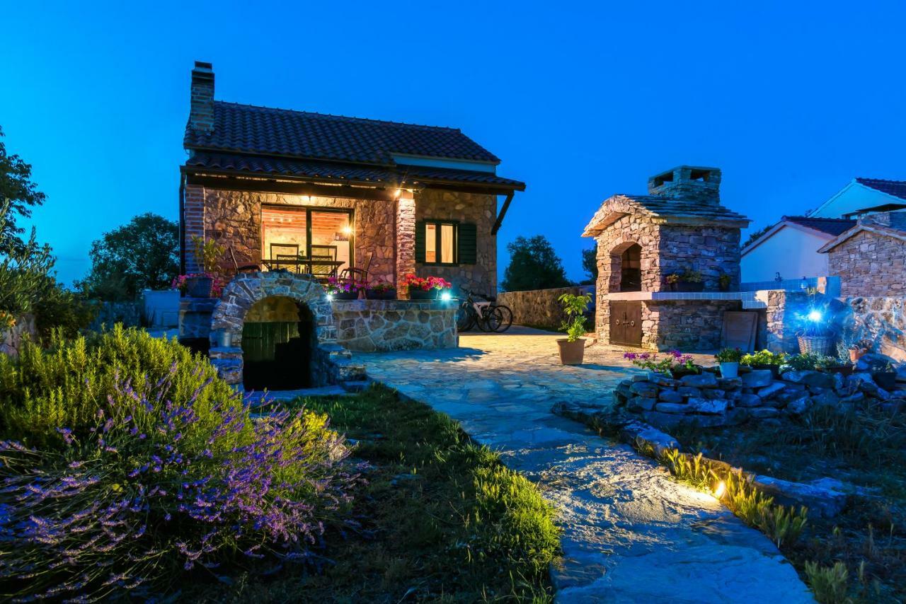 Holiday Home Vlatka Lozovac Ngoại thất bức ảnh